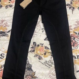 Black skinny jeans with tags